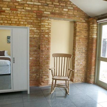 Pheasants Roost At Tove Valley Cottages Towcester Eksteriør bilde
