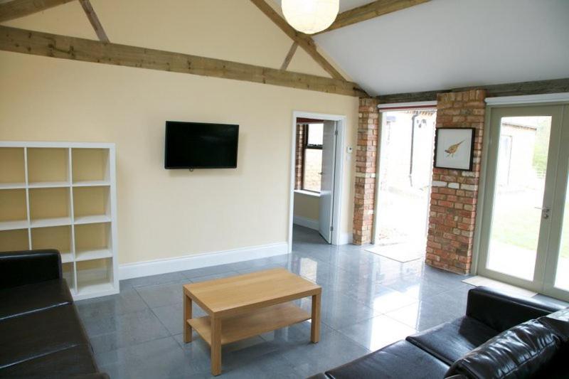 Pheasants Roost At Tove Valley Cottages Towcester Eksteriør bilde